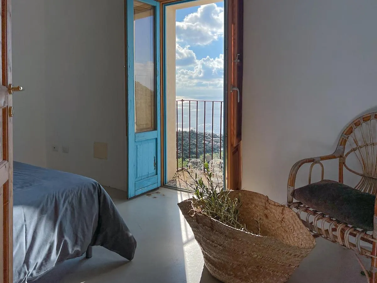 Holiday home Casa Battiato Villa Pecorini Italy